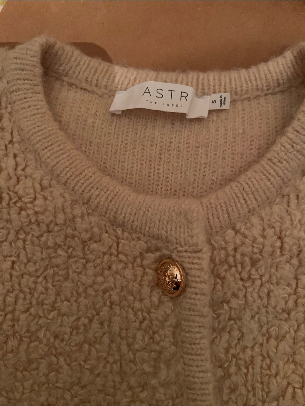 Astr Cream Bouclé Button-Front Cardigan - Picture 3 of 7